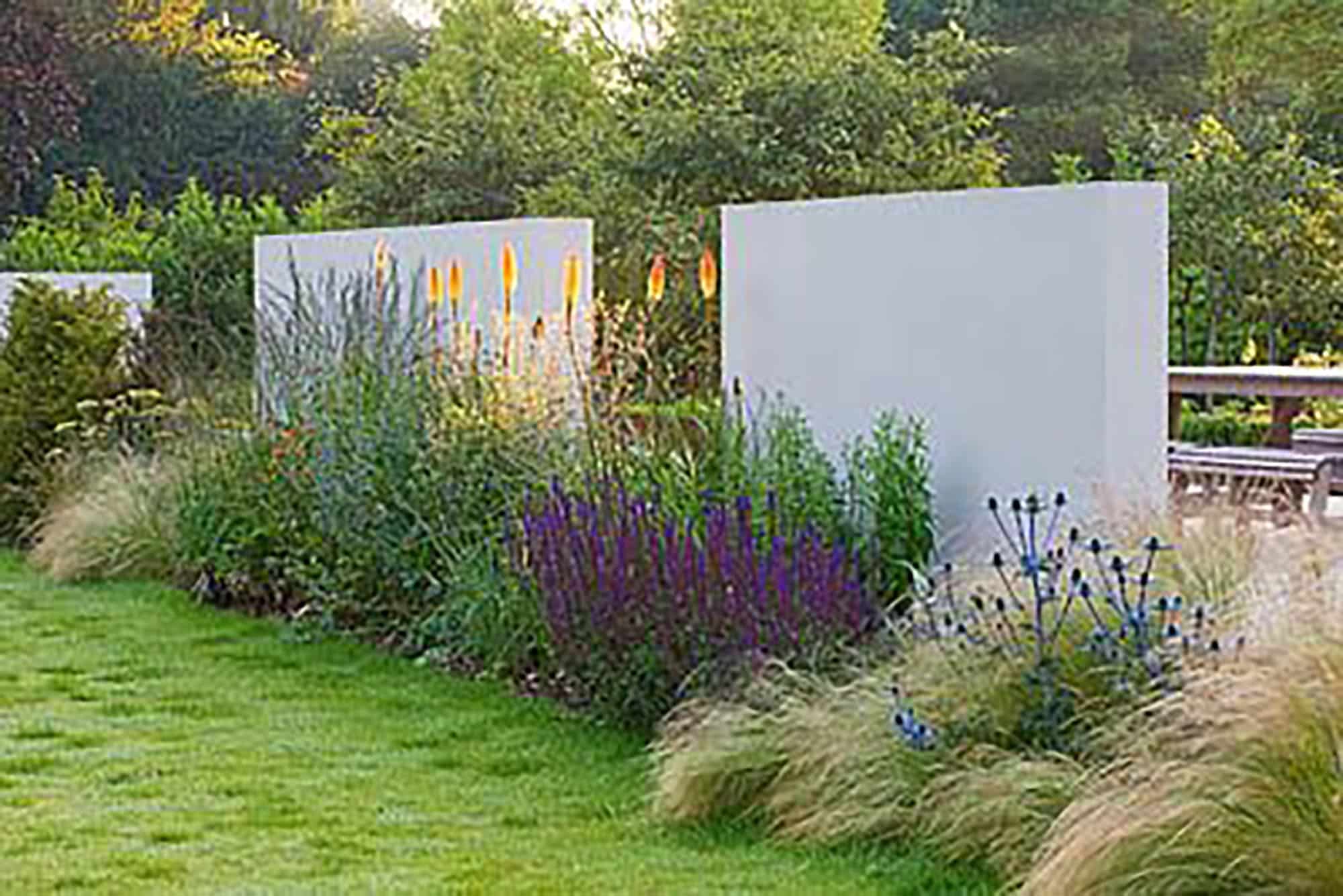 White Polymer free standing garden wall